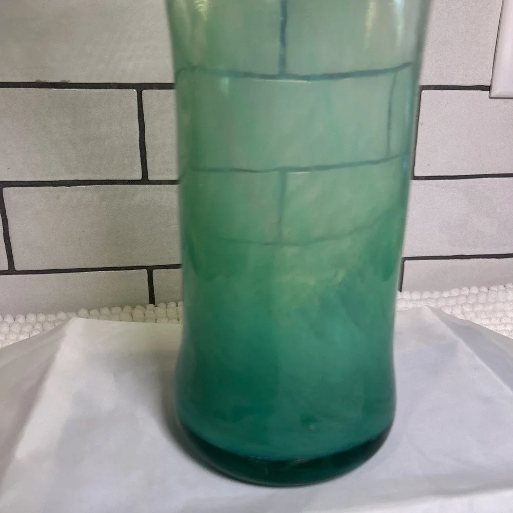 Vintage MCM Hand Blown Art Glass Vase Polished Pontil Mark Green Swirl 10.5 in